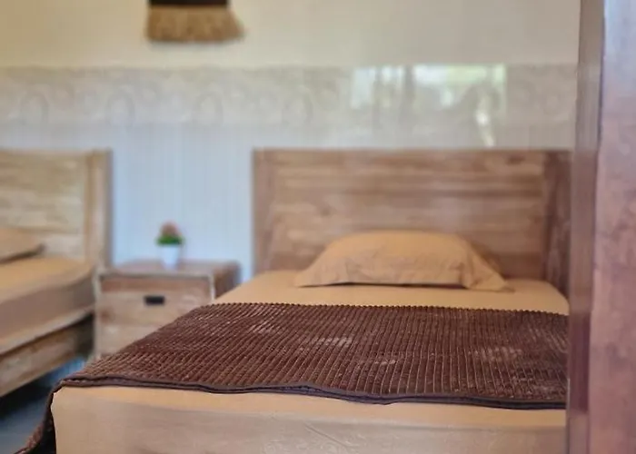アパート Fatinn's Surf Apartements Airsatang